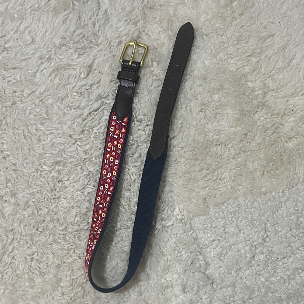 Like New - Vineyard Vines Kids Stylish Belt - Genuine Leather 26"